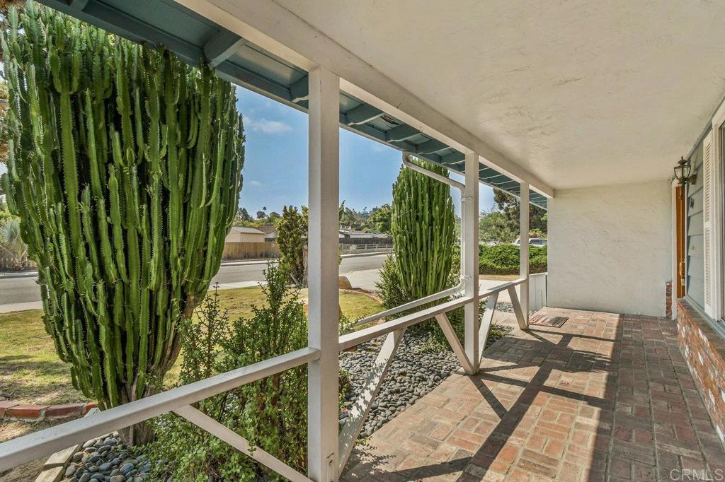 3644 Bonita Glen