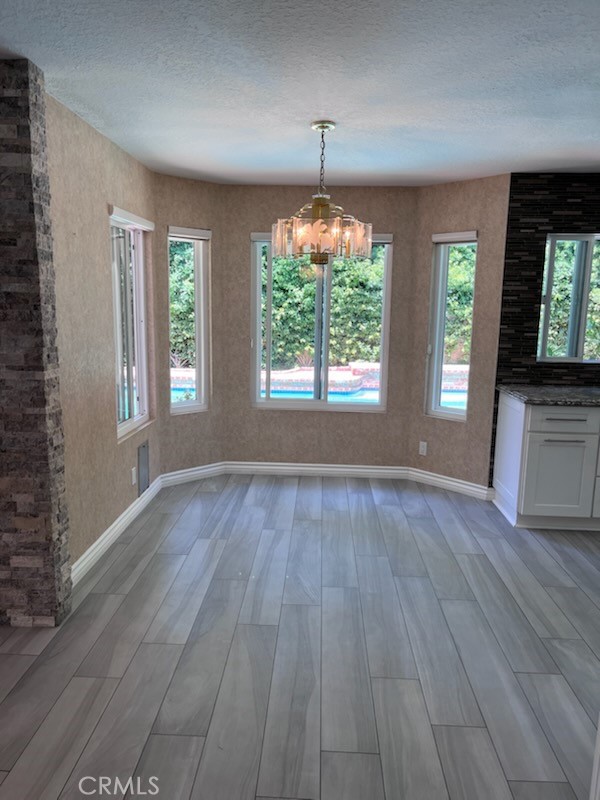 Chateau Springs (813) - Residential Lease