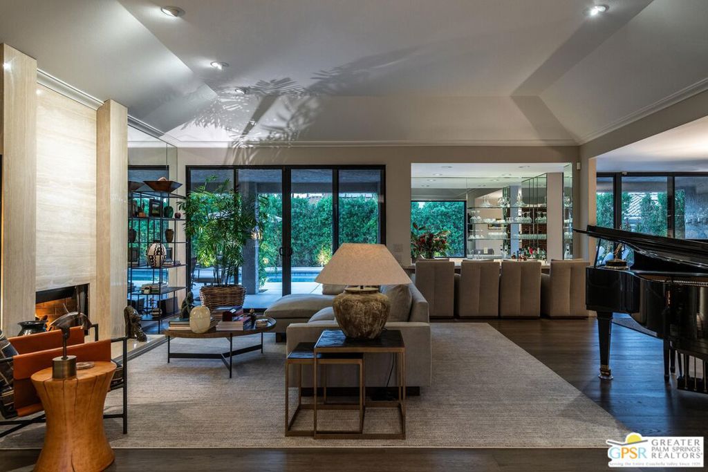 75342 Montecito Drive
