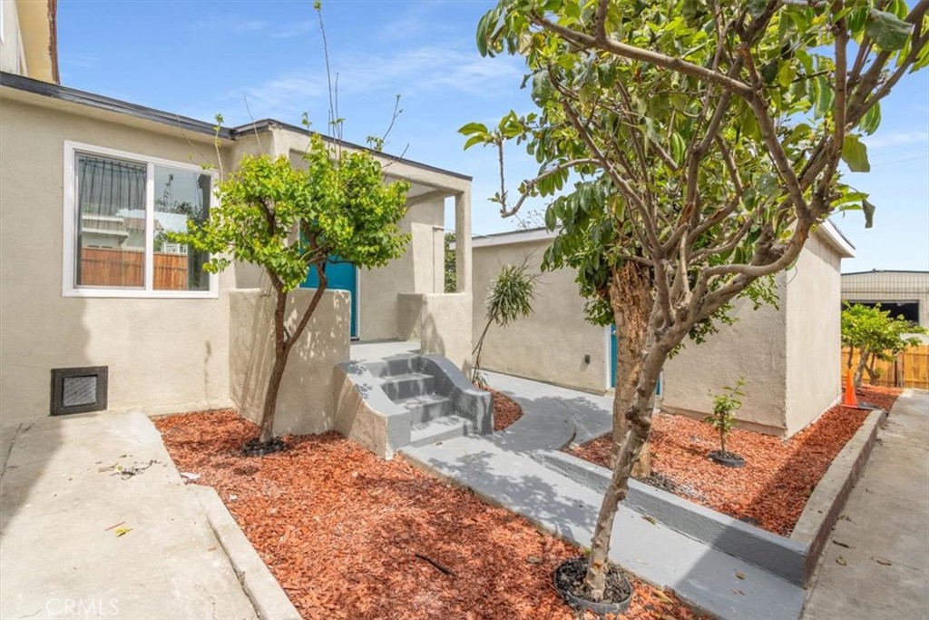 1521 N Bonnie Beach