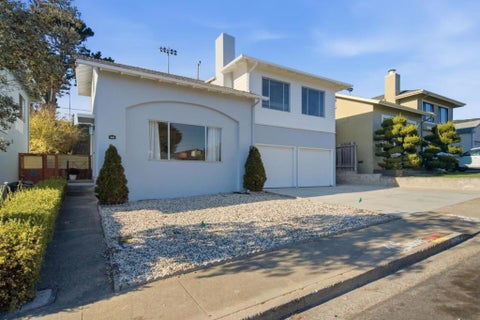Photo of 335 Evergreen Drive, South San Francisco, CA 94080 (MLS # ML82064892)