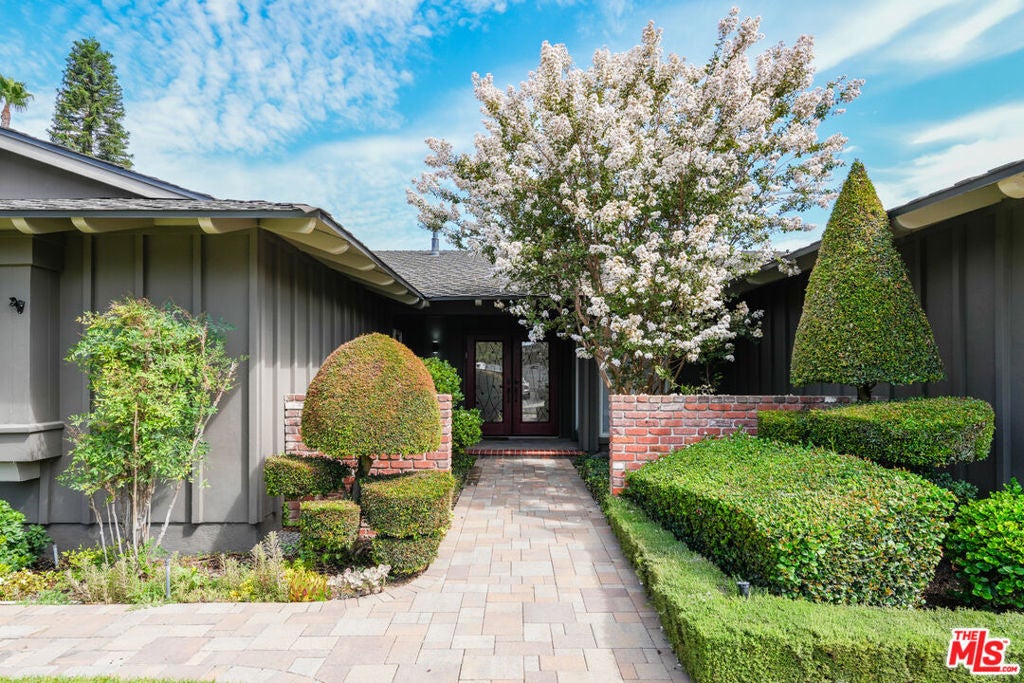 519 Papyrus Drive