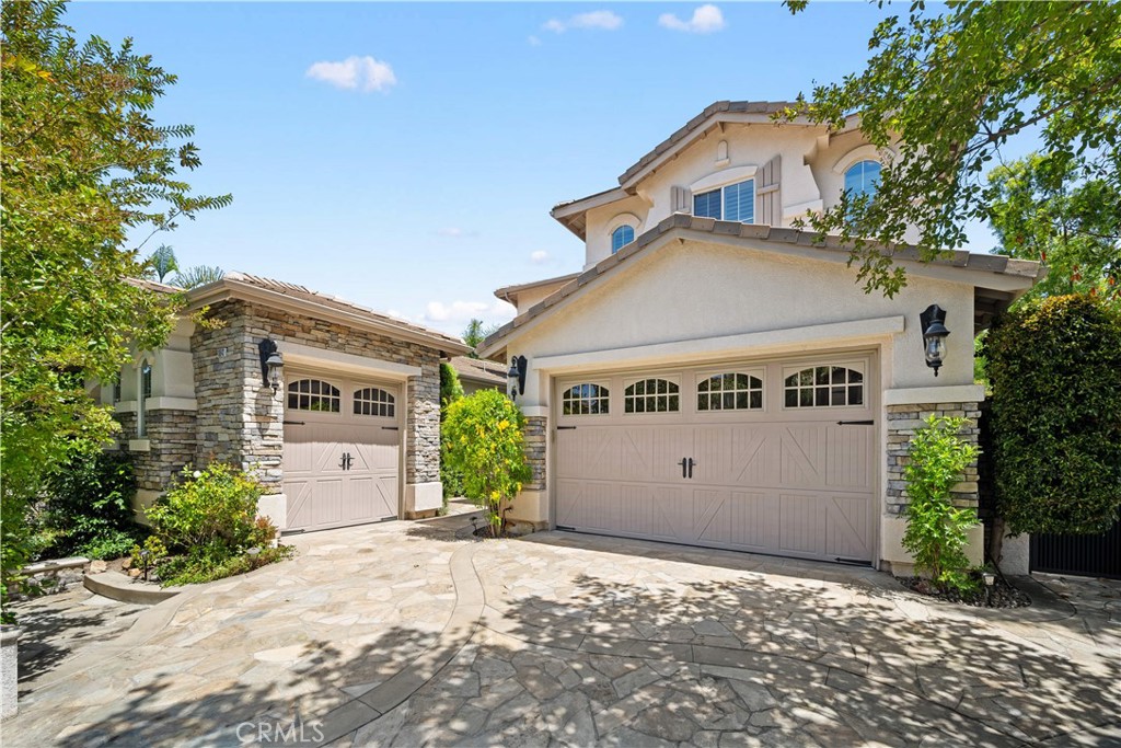 18642 Topanga Canyon Road