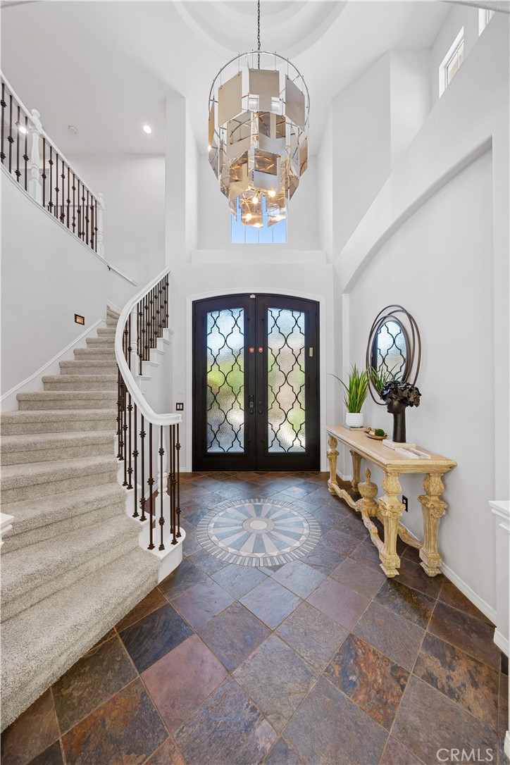 18642 Topanga Canyon Road