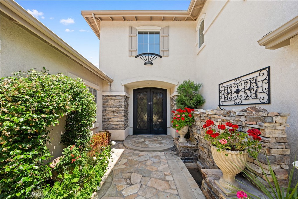 18642 Topanga Canyon Road