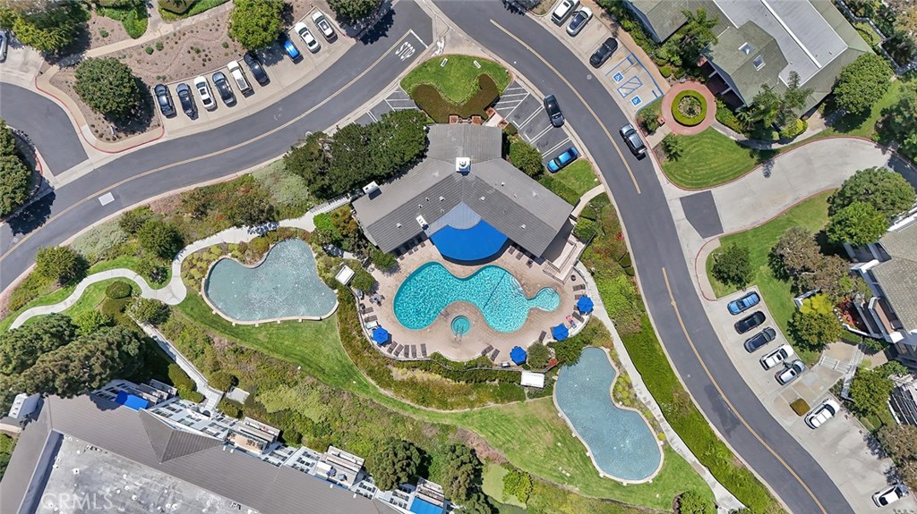 Versailles (VERS) - Residential