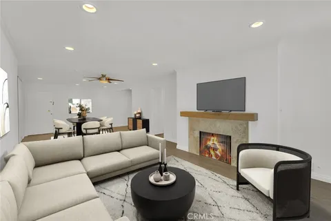 200 Mcneil Lane Unit 204, Newport Beach, CA 92663 - MLS#: NP25174384