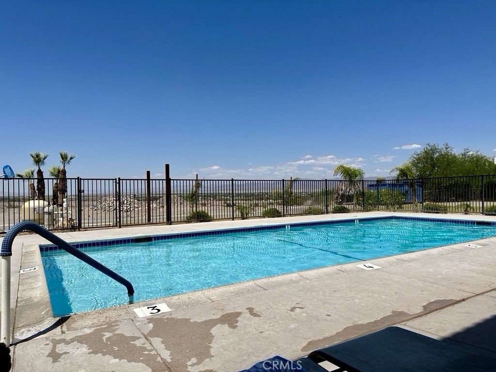 900 Coronado