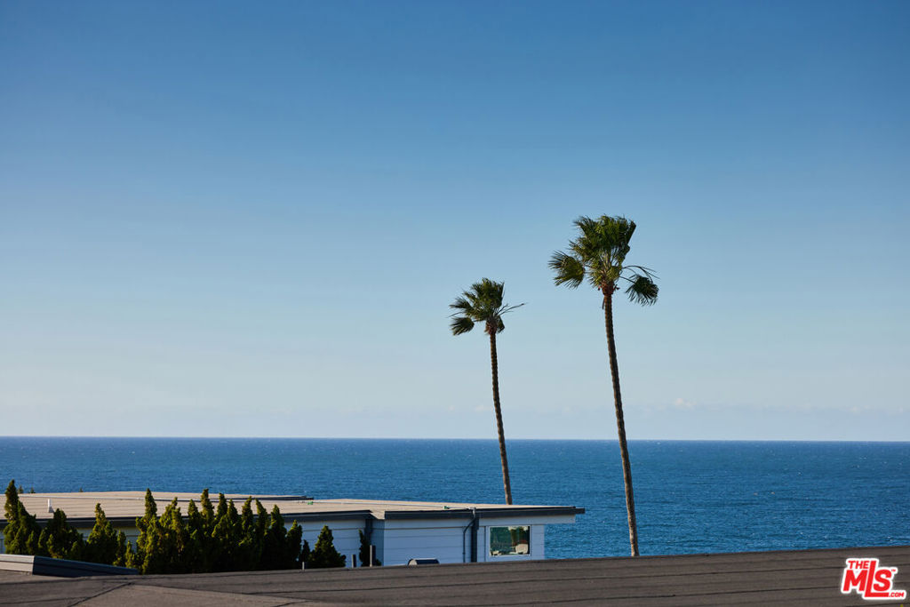 29500 Heathercliff 252