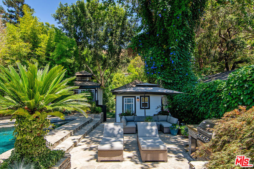 Properties 3 4054 STONE CANYON Avenue