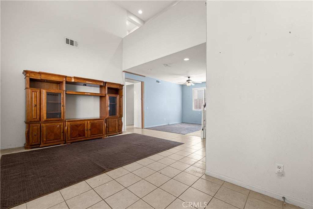 3863 Quartzite Lane