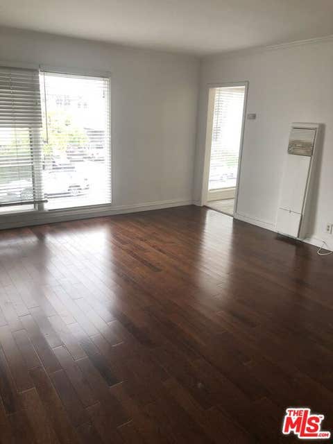 Photo of 8360 Blackburn Avenue #4, Los Angeles, CA 90048 (MLS # 26842945)