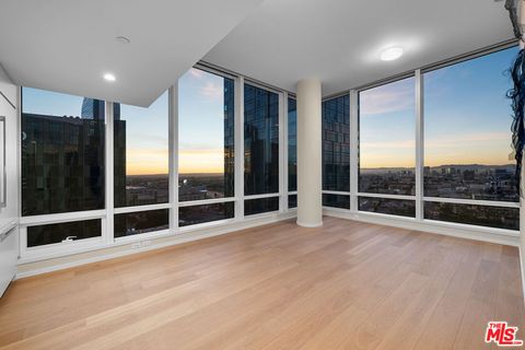 Photo of 877 Francisco Street #2211, Los Angeles, CA 90017 (MLS # 26669431)