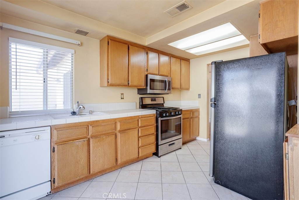 SUN LAKES COUNTRY CLUB - Residential