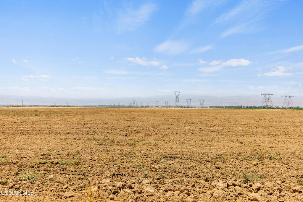 Not Applicable - 1007242 - Land