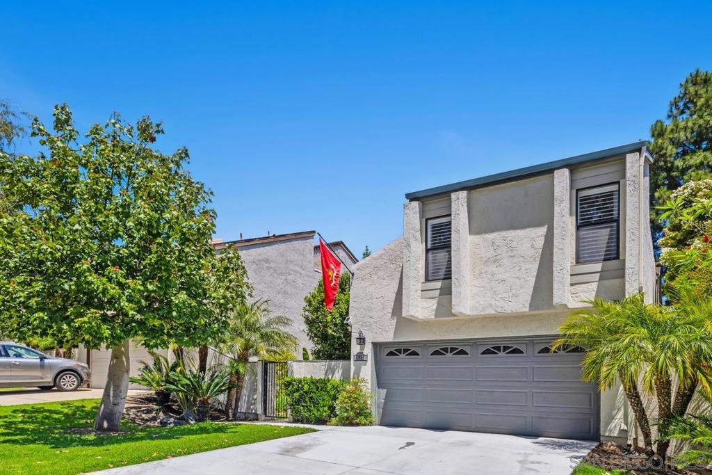 5959 El Escorial Way