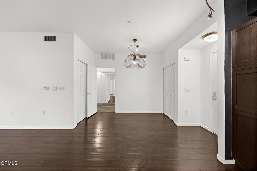 100 S Alameda Street 149