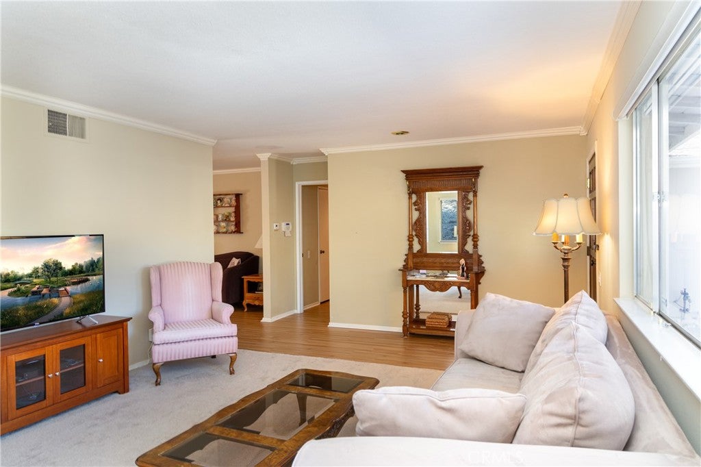 7055 Middlesbury Ridge Circle
