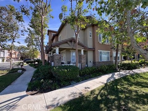 35 Garrison Loop Ladera Ranch CA 92694