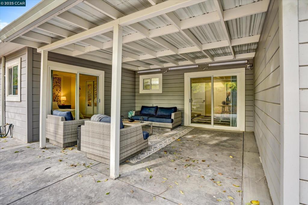 RANCHO MONTE - Residential