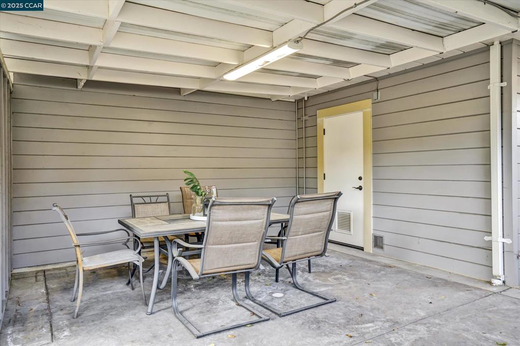 RANCHO MONTE - Residential