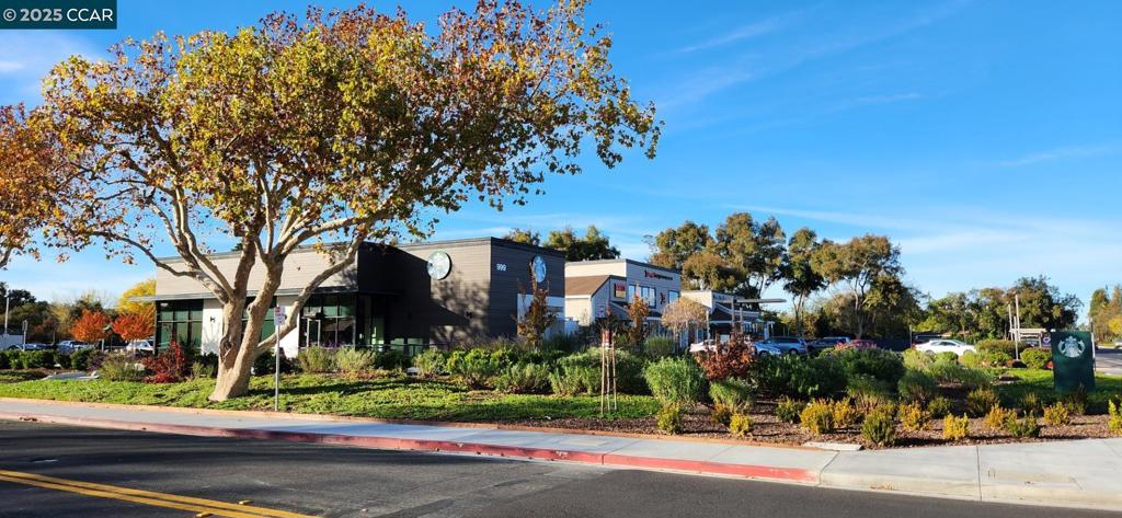 RANCHO MONTE - Residential