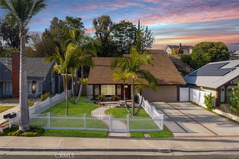 Photo of 25891 Tree Top RD, Laguna Hills, CA 92653 (MLS # OC26148617)