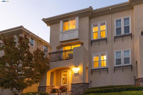 Photo of 71 Heligan Ln LN, Livermore, CA 94551 (MLS # 41149245)
