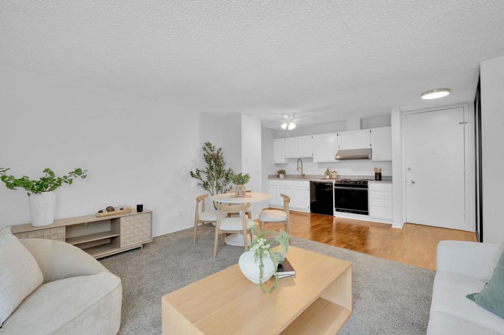 3050 Rue D'Orleans 421