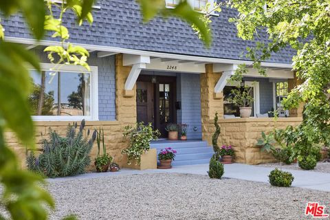 Photo of 2248 S Hobart Boulevard, Los Angeles, CA 90018 (MLS # 26856679)