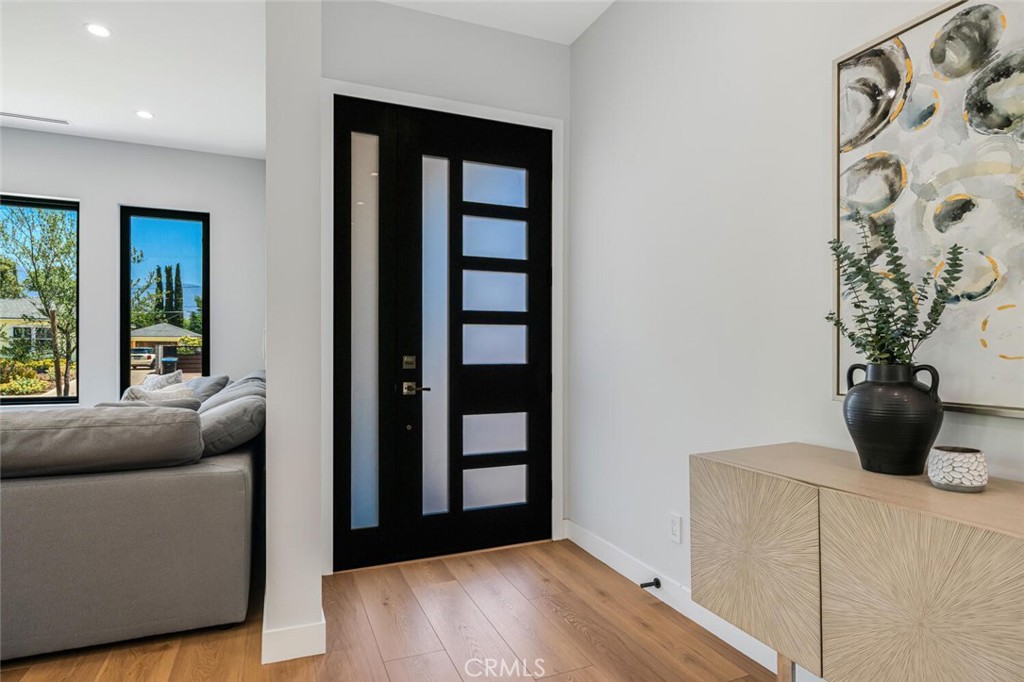 251 S Griffith Park Drive