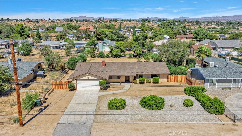 18256 Danbury