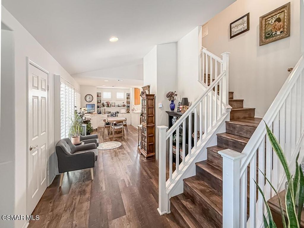 Photo of 2037 Freesia Avenue, Simi Valley, CA 93063 (MLS # 226001207)