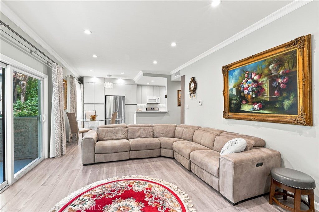 14607 Erwin Street 107, Van Nuys CA 91411