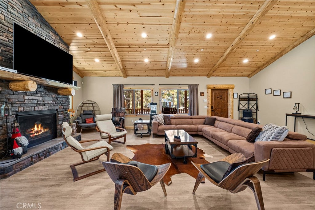 154 Mountain Lake