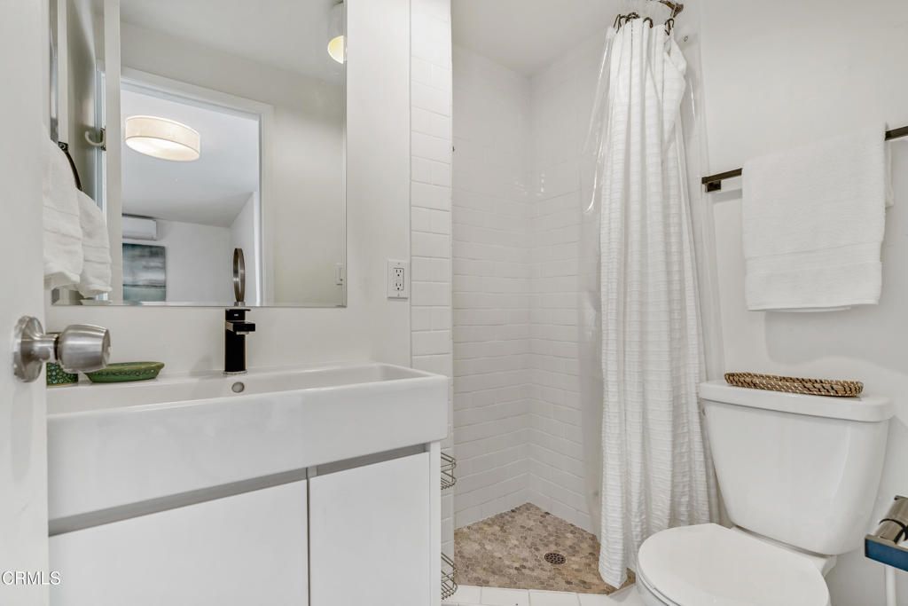 listing image 130720825965151989320