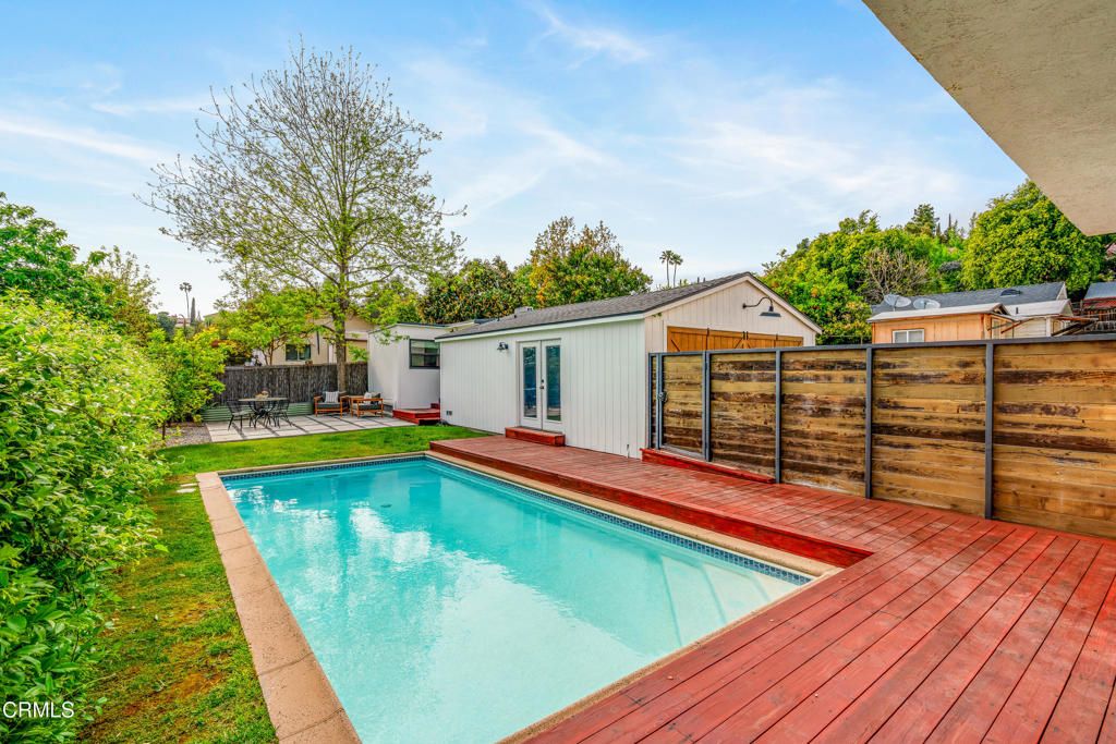listing image 130722071863309310043