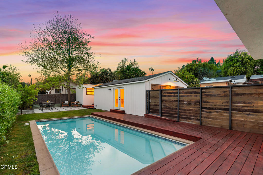 Properties 4 1813 N Avenue 55