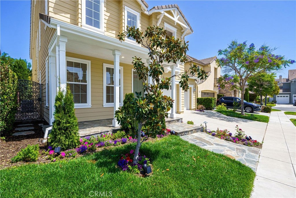 15 Plum St