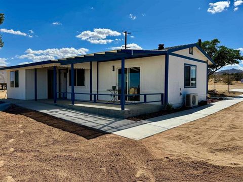 Photo of 2675 Geronimo Trail Trl, Landers, CA 92285 (MLS # 260010974SD)