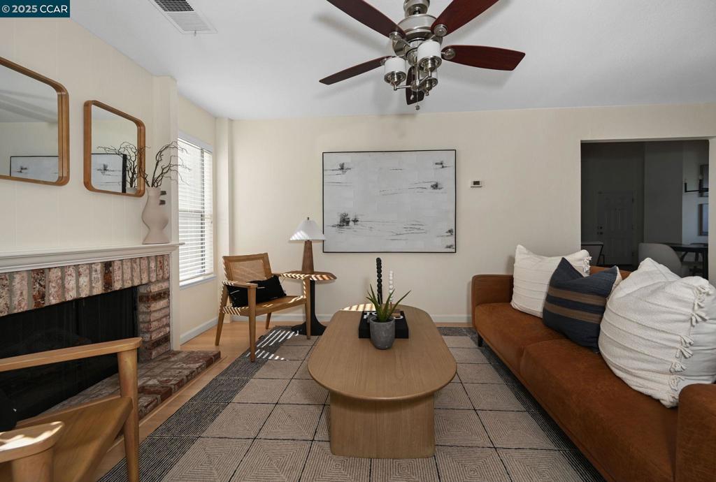TURTLE CREEK - Residential