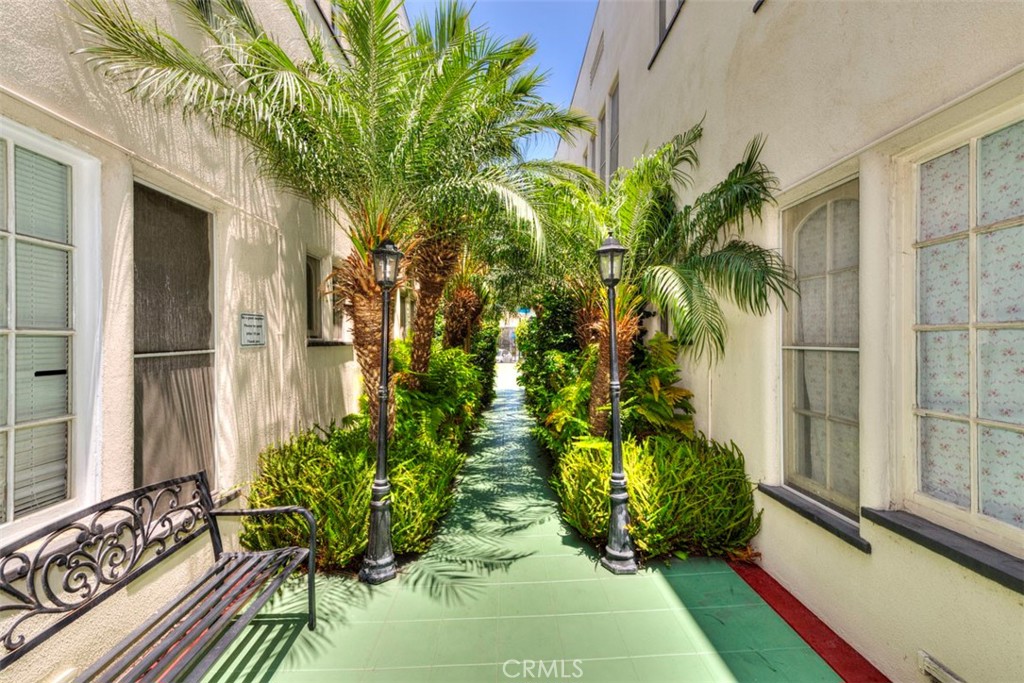 Come live your best beach life! A step above your average studio and with 9ft ceilings, this junior one-bedroom apartment, is located a very short two blocks from the beach (220 steps…we counted). In addition to a complete top-to-bottom sleek and packed with value renovation, the owner went through the arduous task of obtaining permits from the city to build a permitted additional room/den, and the results speak volumes to efficiency of space and design. Upgrades include luxury vinyl wood flooring, new tile floors, fresh bright white paint throughout, a fully upgraded bathroom and an upgraded neutral gally kitchen with shaker slow close cabinets and stunning white quarts counter tops. This purchase is equally suited to a first-time homeowner or great for an additional investment for a portfolio. A friendly, flexible and low HOA that even covers all monthly utilities. Schedule a viewing, you will not be disappointed…Sunny beach days and vibrant nightlife await!