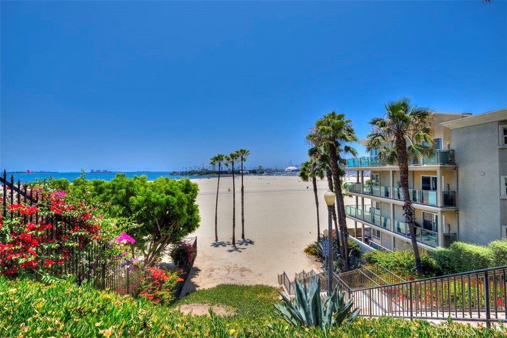 Alamitos Beach (AB) - Residential