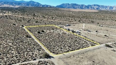 Photo of 0 Fort Tejon RD Road, Llano, CA 93544 (MLS # IV26059660)