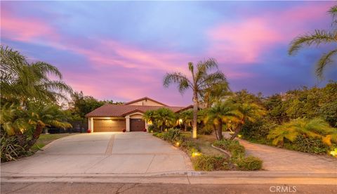 Photo of 32 Franciscan Pl, Phillips Ranch, CA 91766 (MLS # TR25257971)