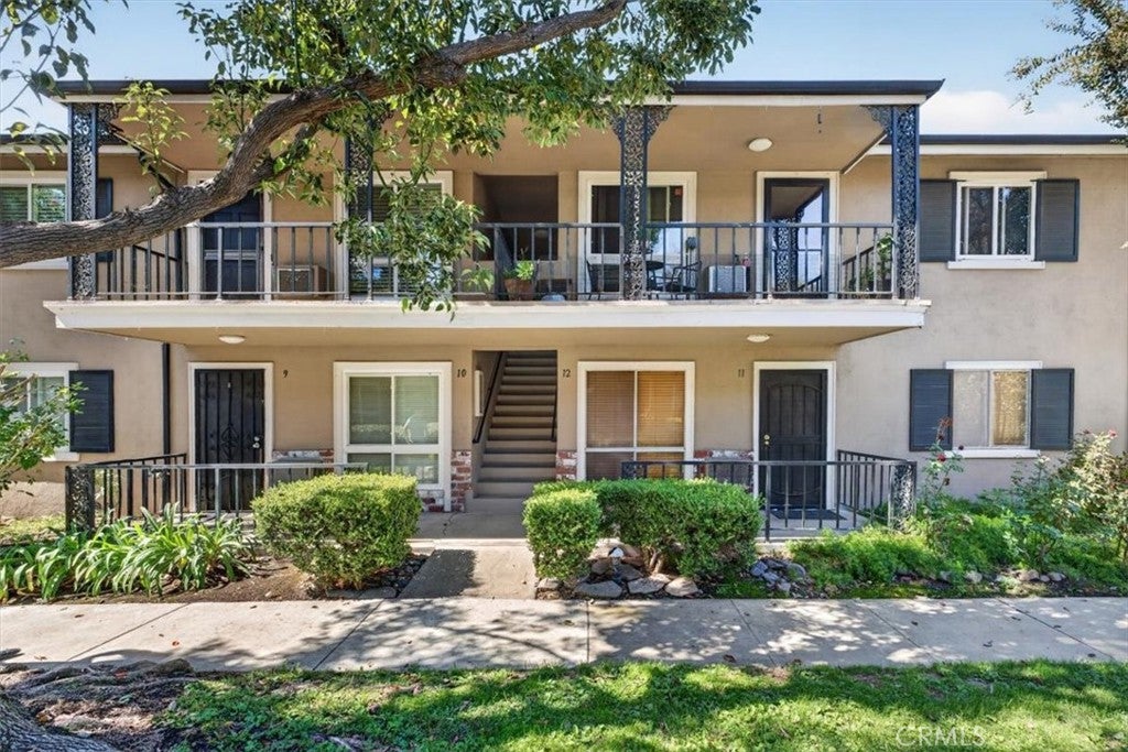 660 S Glassell 12