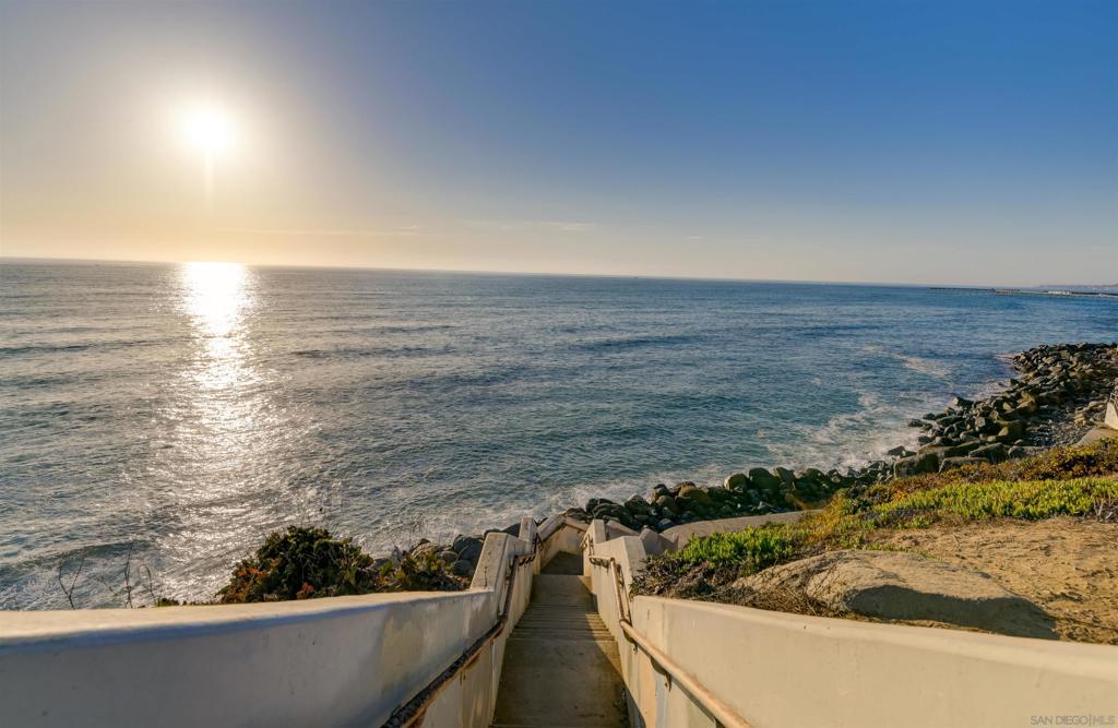 4909 Orchard Avenue AVE 103, San Diego CA 92107