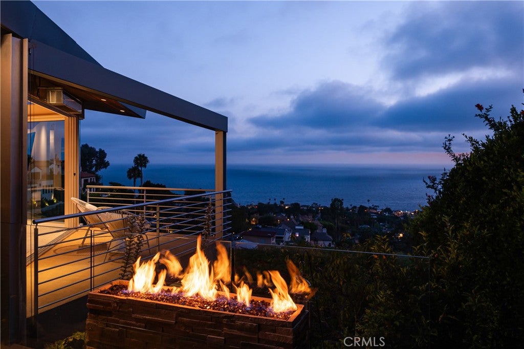 856 Diamond Street, Laguna Beach CA 92651 - Photo 16