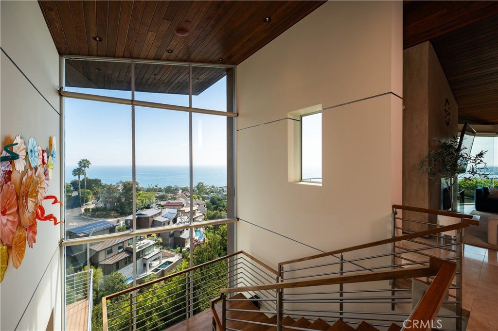 856 Diamond Street, Laguna Beach CA 92651 - Photo 11