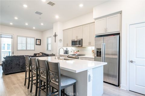 1674 W Enterprise San Pedro CA 90732